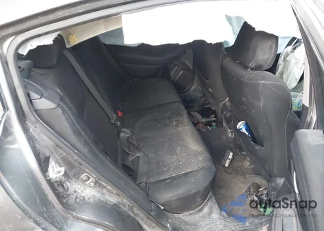 2022 Subaru Legacy Premium z USA, uszkodzony, nr VIN 4S3BWAD66N3019010